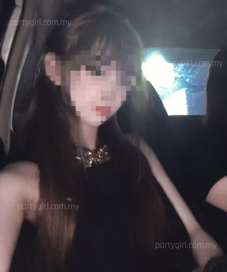 Outcall pleasures: discreet nights with composed charm