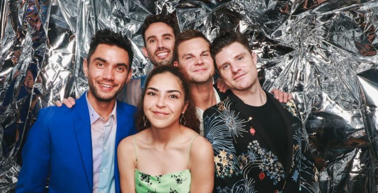 Memorable Moments: Photo Booth Party Ideas Montreal
