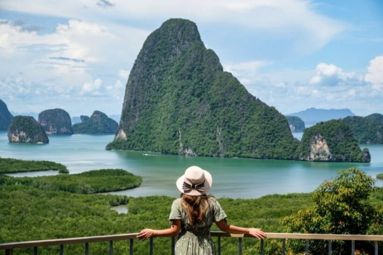 Smart ways to snag Event and travel package deals this year