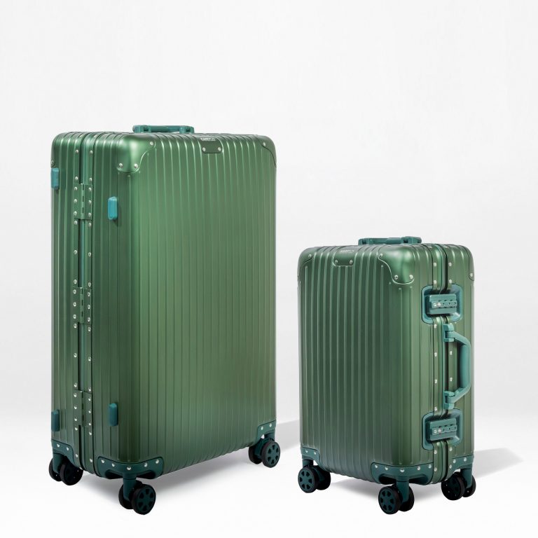 Practical travel gear for Kuwait trips Practical travel gear for Kuwait trips