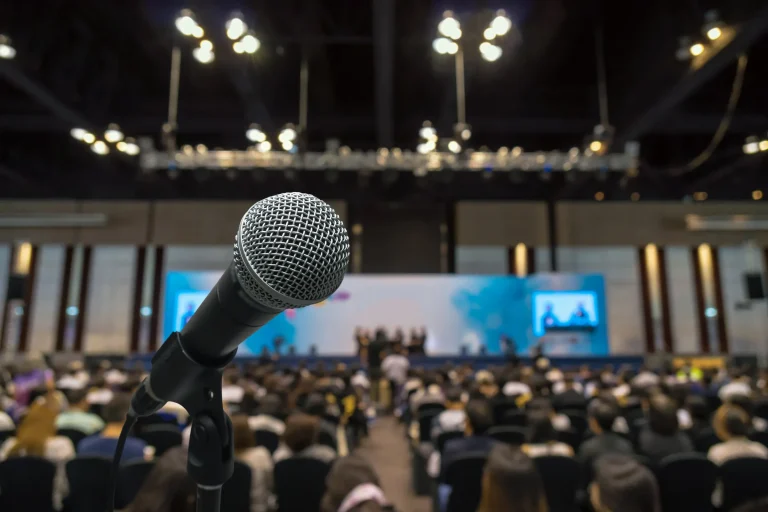 Plan Better Events with Clear Sound and Confident Screen Setup