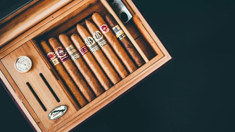 Discover Exquisite Dominican Cigars: A Connoisseur’s Guide Discover Exquisite Dominican Cigars: A Connoisseur’s Guide