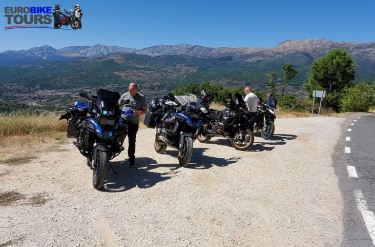 Ride into breathtaking landscapes on the ultimate two-wheeled adventure Ride into breathtaking landscapes on the ultimate two-wheeled adventure