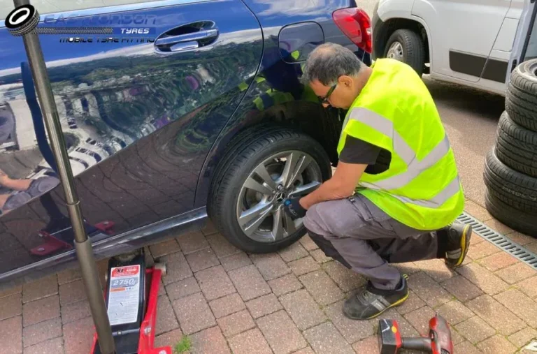 Mobile Car Tyre Fitting Services – Convenient Tyre Installation at Your Doorstep