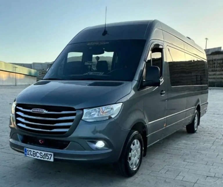 Reliable Airport Transfer Services with Comfortable VIP Transportation and Professional Drivers