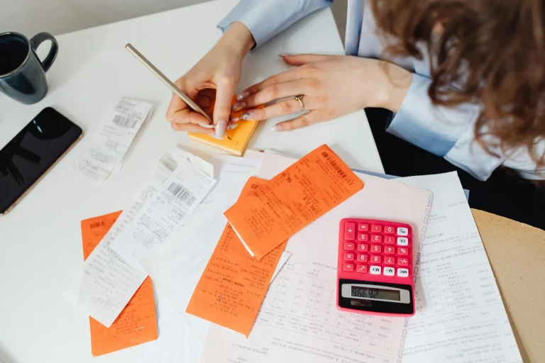 Expert Online Accounting Tutor UK for Flexible and Personalized Learning