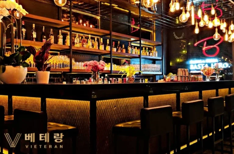 다낭 밤문화 완벽 가이드: 최고의 클럽, 바, 숨겨진 명소 탐방하기